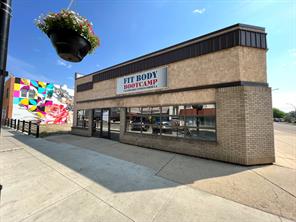 4705 50 Avenue  For Lease