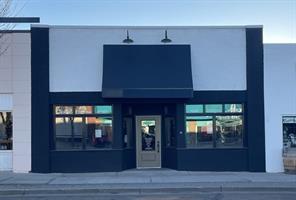 119 10 Street  For Lease