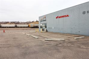 521D North Railway Street SE For Lease