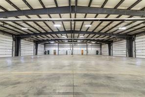 6303 50 Avenue  For Lease
