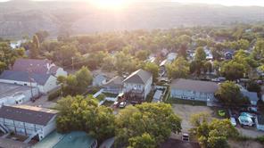 333 2 Street E For Sale