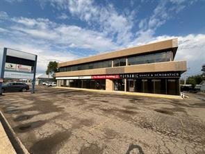 1111 Kingsway Avenue SE For Sale