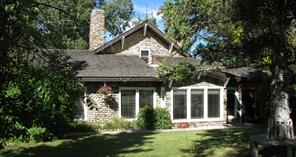 Bed & Breakfast,Restaurant  For Sale