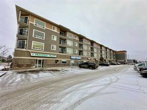Commercial ,Gift Shop ,Retail  For Lease