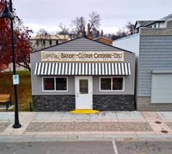 5026 51 Avenue  For Sale