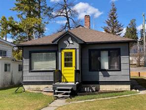 4716 4 Avenue W For Lease