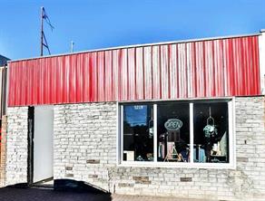 5219 48 Avenue   For Sale