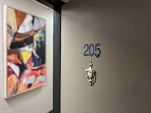 205, 5303 50 Avenue  For Lease