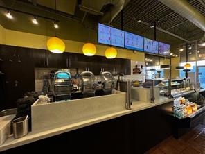 917, 33 Heritage Meadows Way SE For Lease