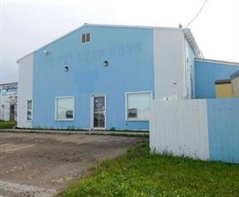 4511 44 Street  For Sale