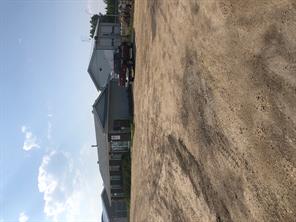 5906 45 Avenue  For Sale