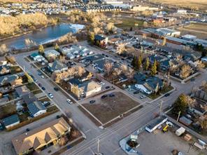 505 2 Street  For Sale