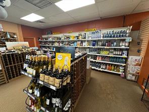 Liquor Store ,Retail  For Sale