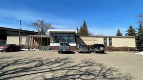4904 54 Avenue  For Sale