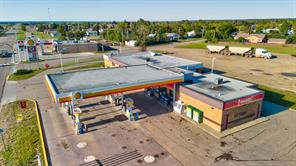 5401 51 Street  For Sale