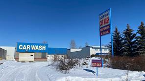 6104 67A Street  For Sale