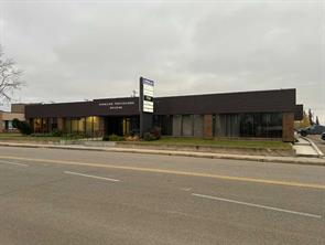 5125 50 Avenue  For Sale