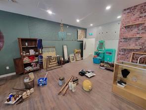 Main Floor space