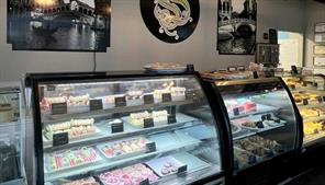 Bakery,Food & Beverage  For Lease
