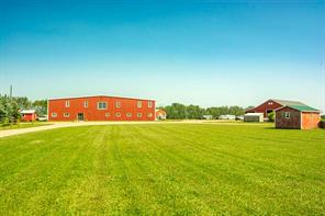 Beautifullly landscaped