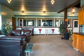 Front entry Meeting Rm w Kitchen, 2 Bthrms