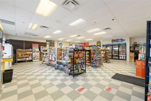 Convenience Store,Grocery,Retail  For Lease