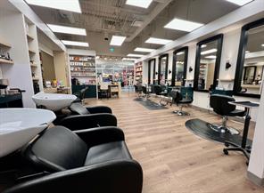 Professional Service,Retail  For Lease