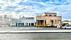 1721 36 Street SE For Sale