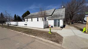5104 48 Street  For Sale
