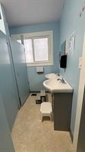 2 sinks!