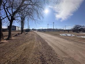 4902 50 Ave   For Sale