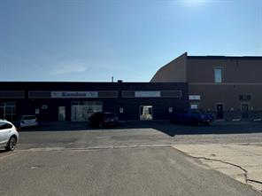 215-219, 215 12B Street N For Sale