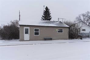 5009 49 Avenue  For Sale