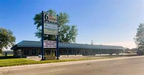 113 6 Avenue NW For Lease