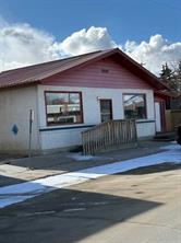 5027 51 Avenue  For Sale