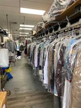 Dry Cleaner  For Lease