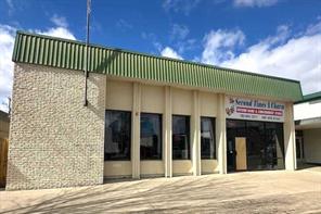 406 10 Street  For Sale