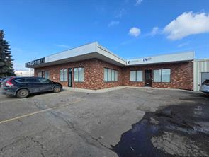 8, 5108 52 Street  For Sale