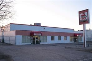 5529 3 Street SE For Lease