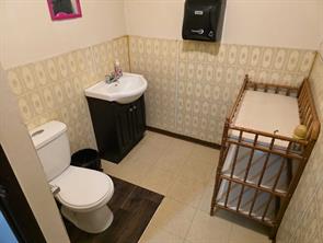 Customer Bathroom 2