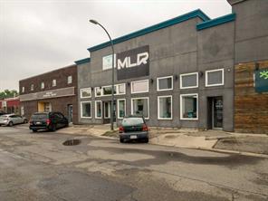 235 & 231 12B Street N For Sale