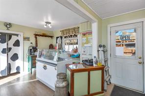 Ice Cream Shop