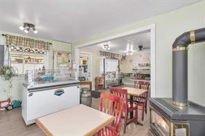 Ice Cream Shop