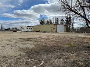 1209 20 Street  For Sale