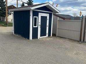 Storage shed
