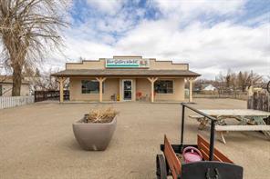 32 2 Avenue S For Sale