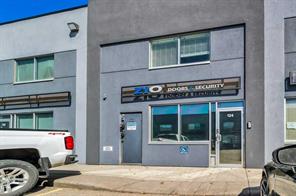 124, 2730 3 Avenue NE For Lease