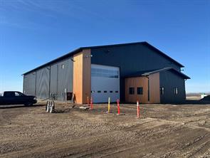 731056A Range Road 62   For Lease