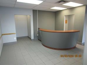 #101 - 1,542 sq.ft. Lease to Professional Physiotherapy/Massage Clinic.  Lease to Dec 2026