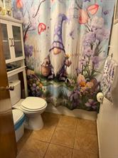 Unit 4 Bathroom